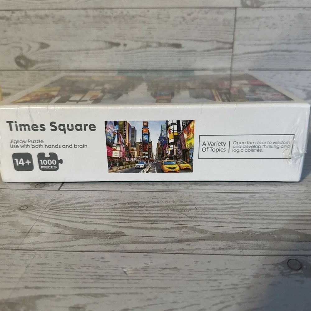 Times Square New York City 1000 Piece Jigsaw Puzzle 27.5